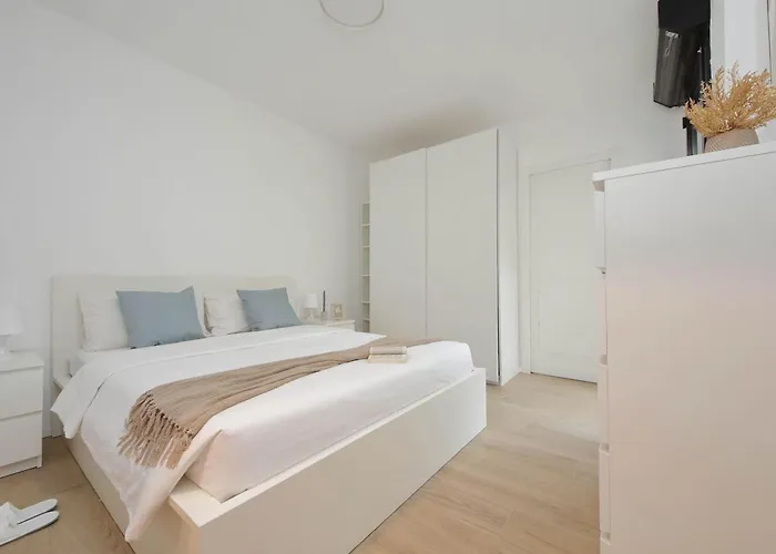Il Villino Di Adelchi By Domus&dimore Appartamento